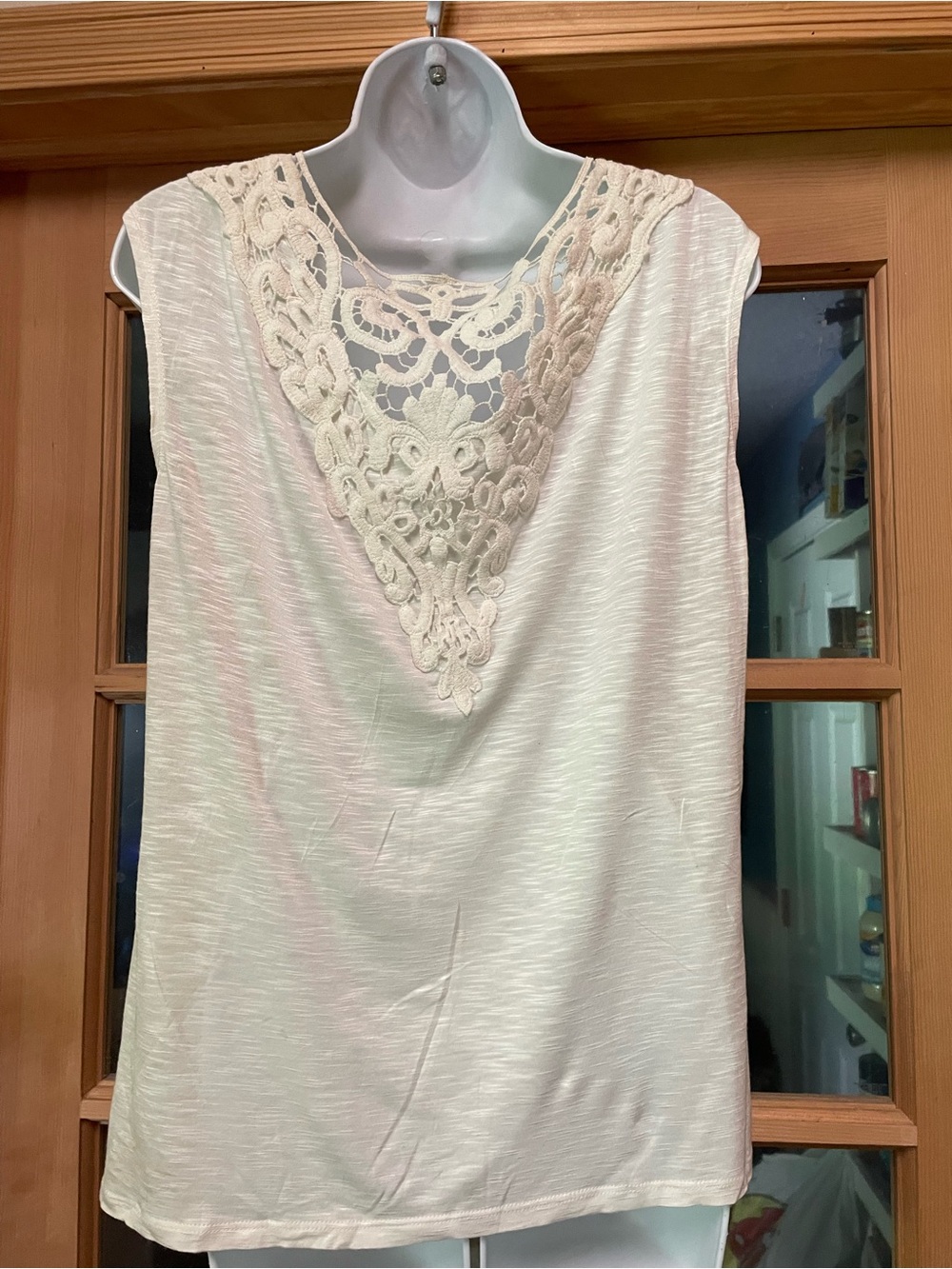 Halo Cream Lace-Trim Sleeveless Top
